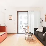 Easylife - - Compagnoni 12 - Argonne * Milan